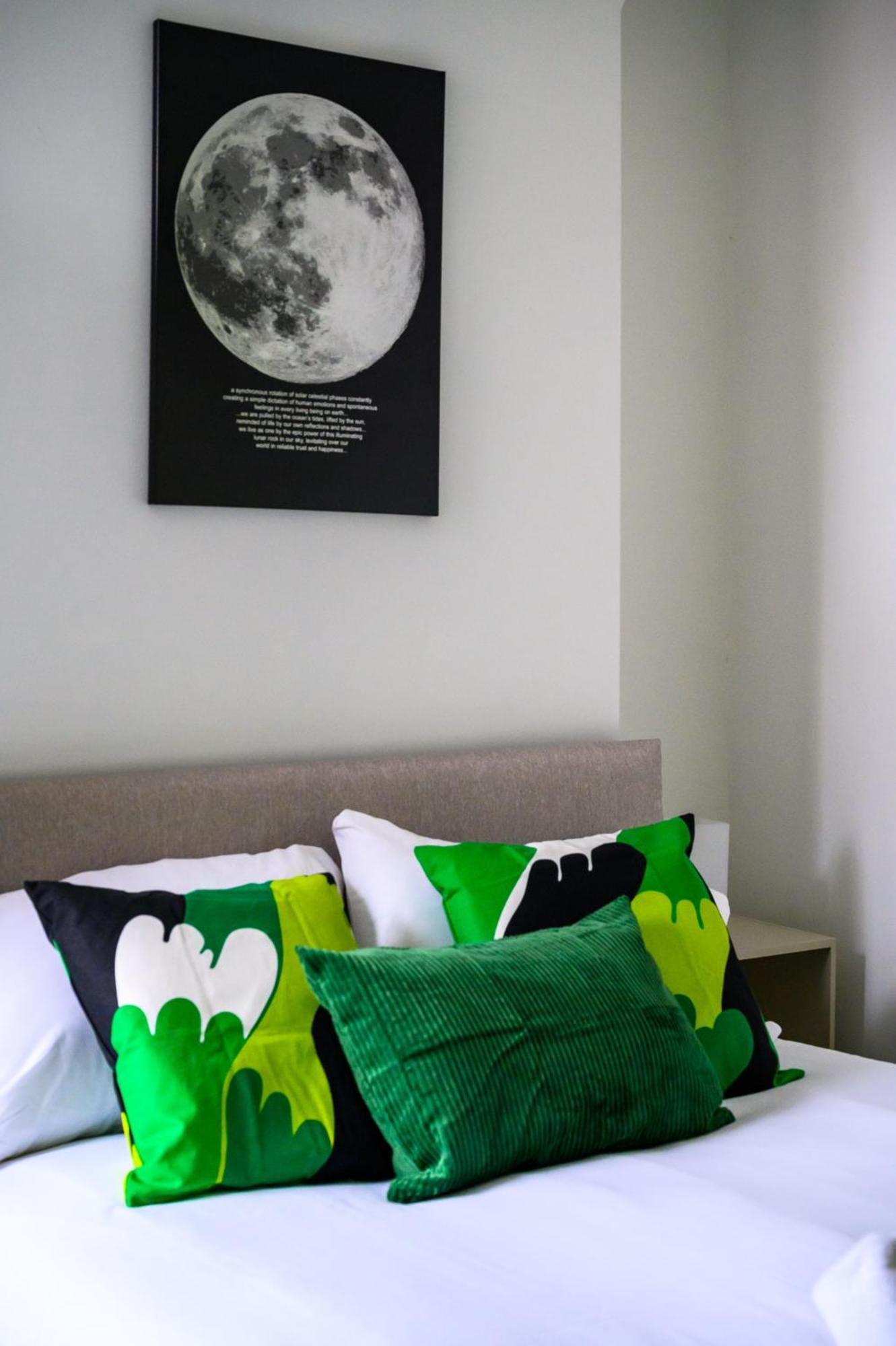 Manchester Serviced Accommodation Northernnightzzz - The Park Buitenkant foto