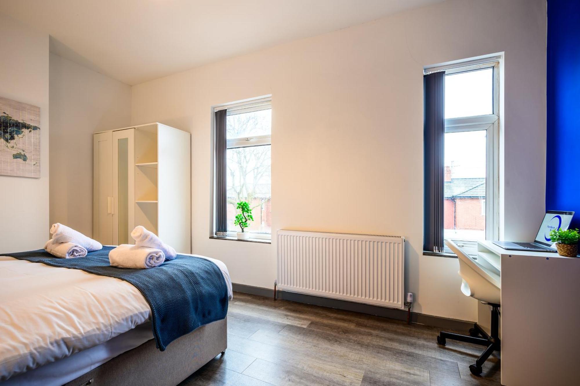 Manchester Serviced Accommodation Northernnightzzz - The Park Buitenkant foto
