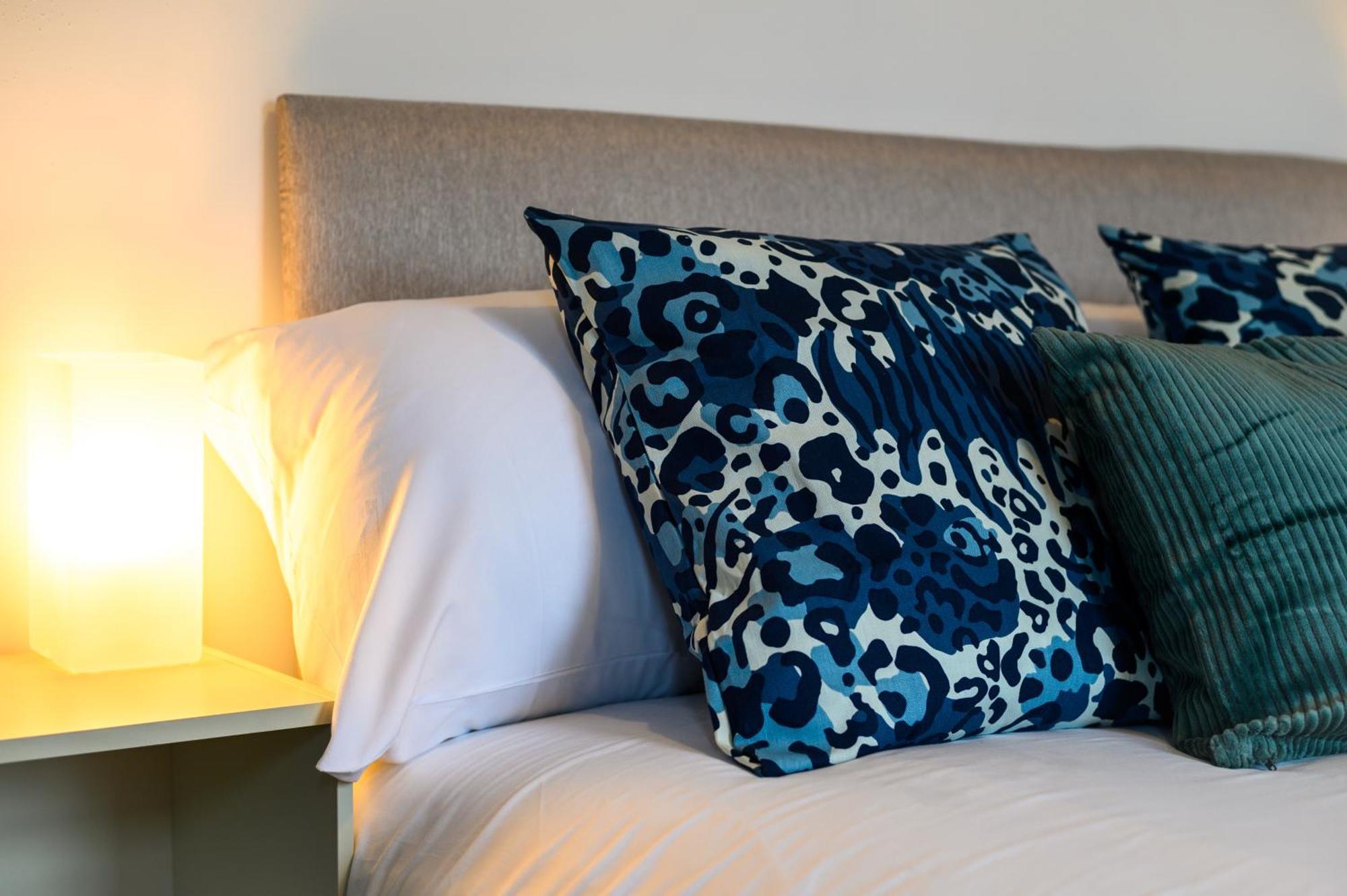Manchester Serviced Accommodation Northernnightzzz - The Park Buitenkant foto